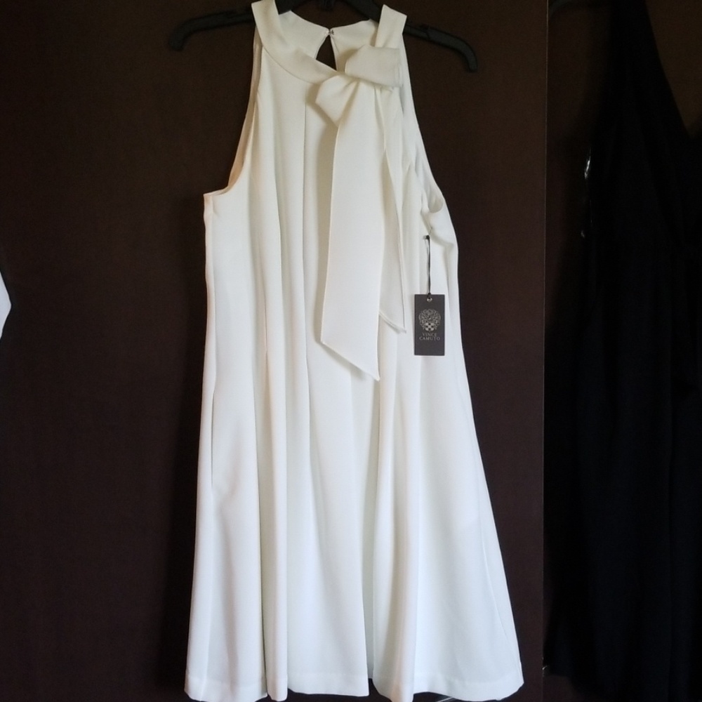 White Vince Camuto short dress